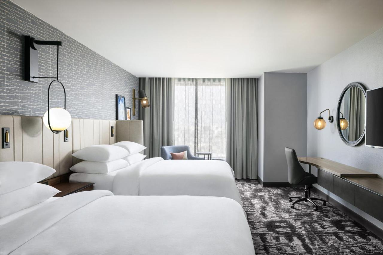 ホテル Crowne Plaza - Kearney By Ihg エクステリア 写真